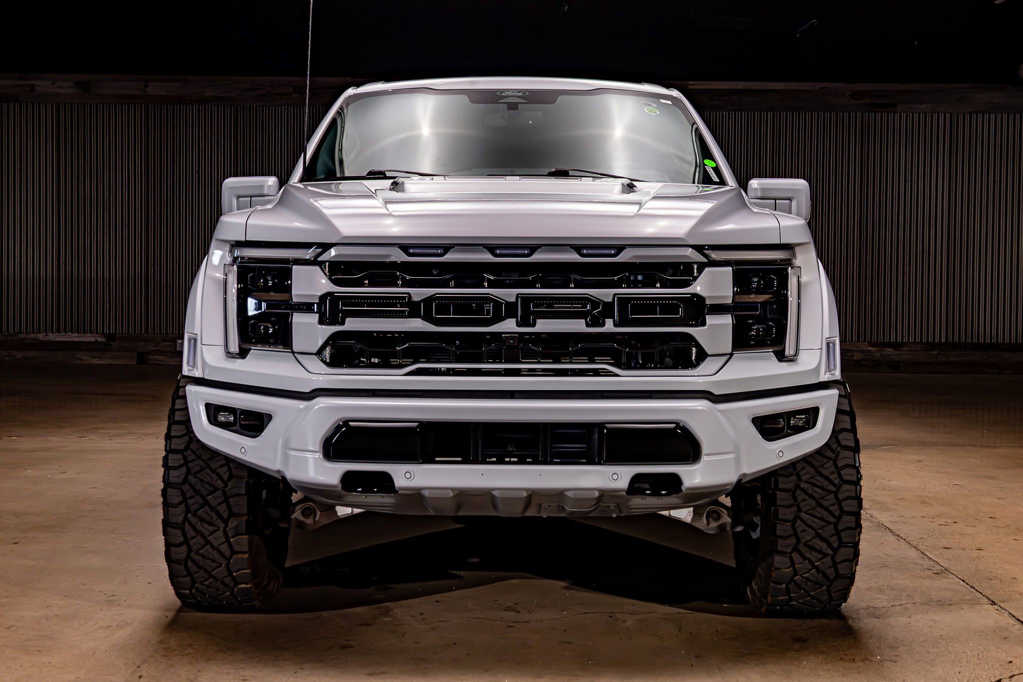 Used 2025 Ford F150 Raptor image 2