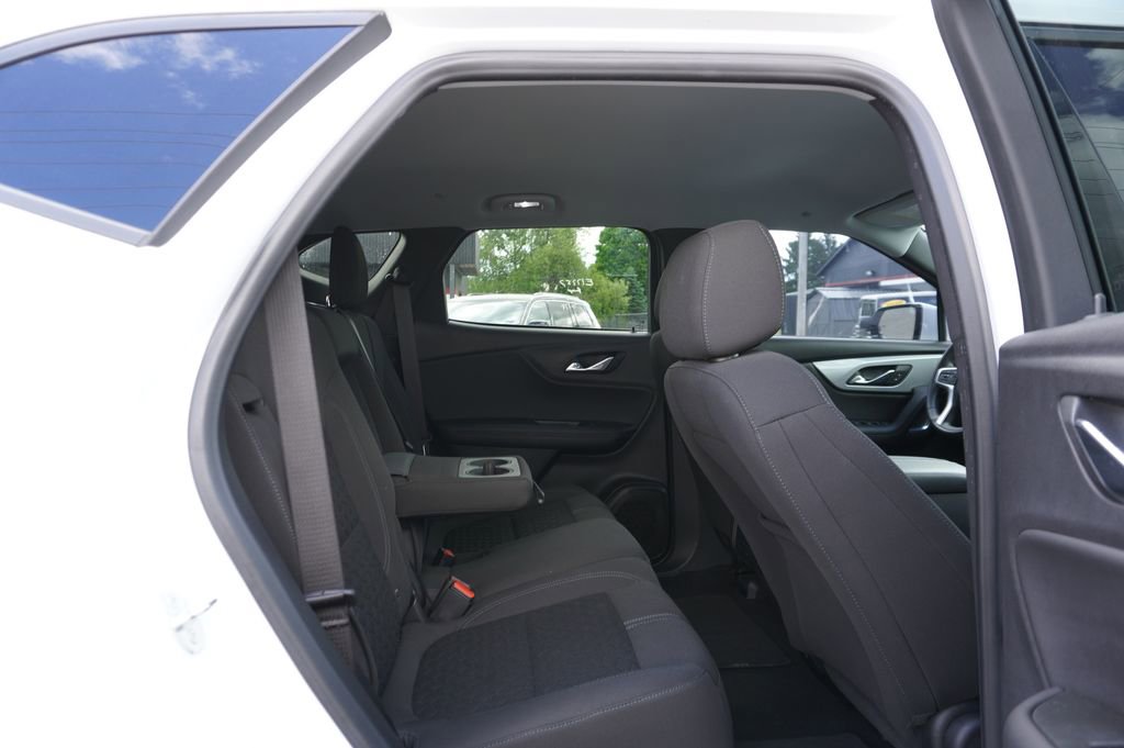 Used 2021 Chevrolet Blazer LT FWD image 7