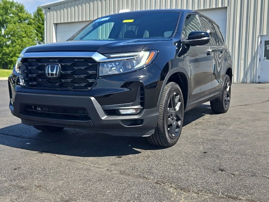 Certified 2024 Honda Passport EX-L image 3