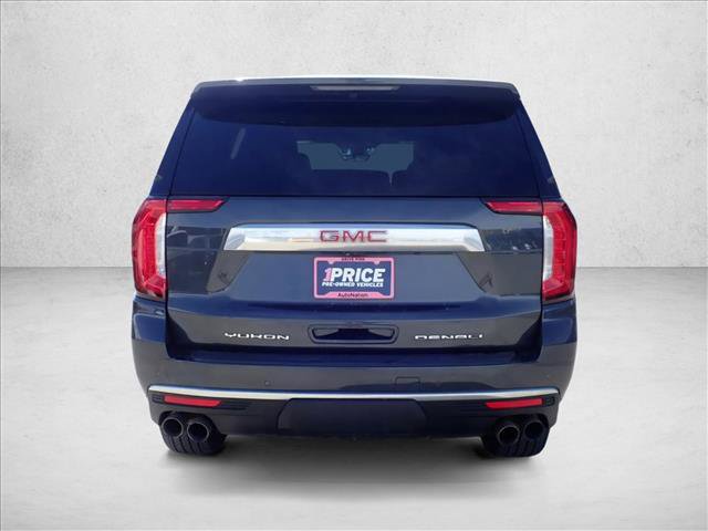 Used 2021 GMC Yukon Denali w/ Denali Premium Package image 3