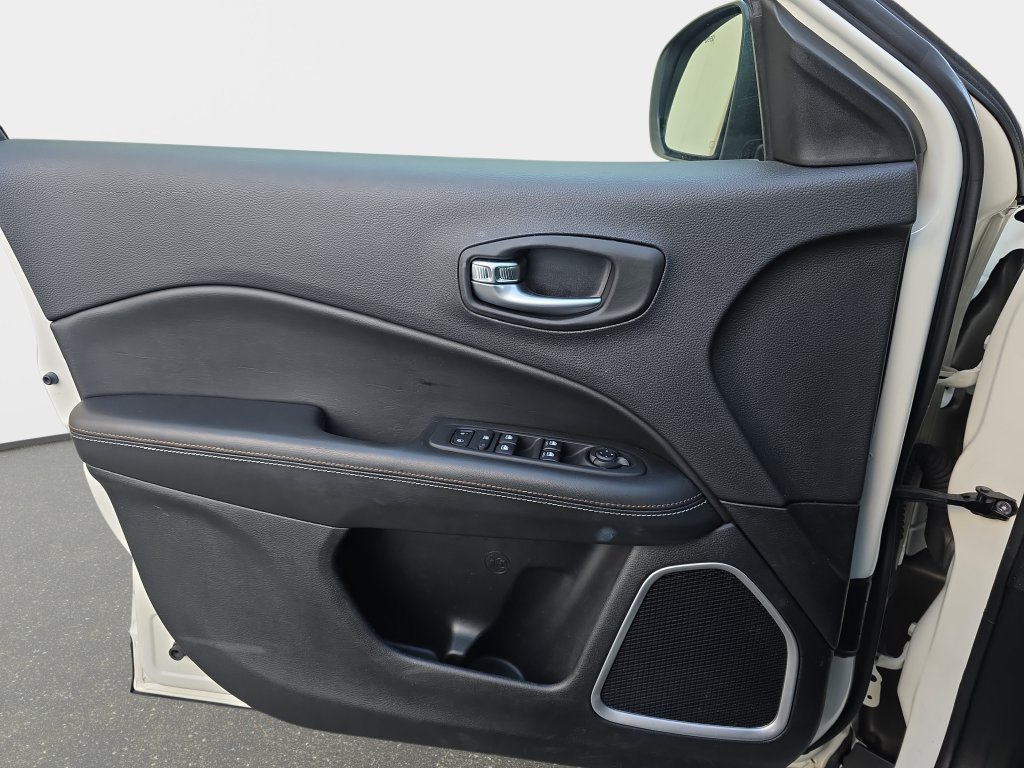 Used 2019 Jeep Compass Sport w/ Cold Weather Group AWD/4WD image 29