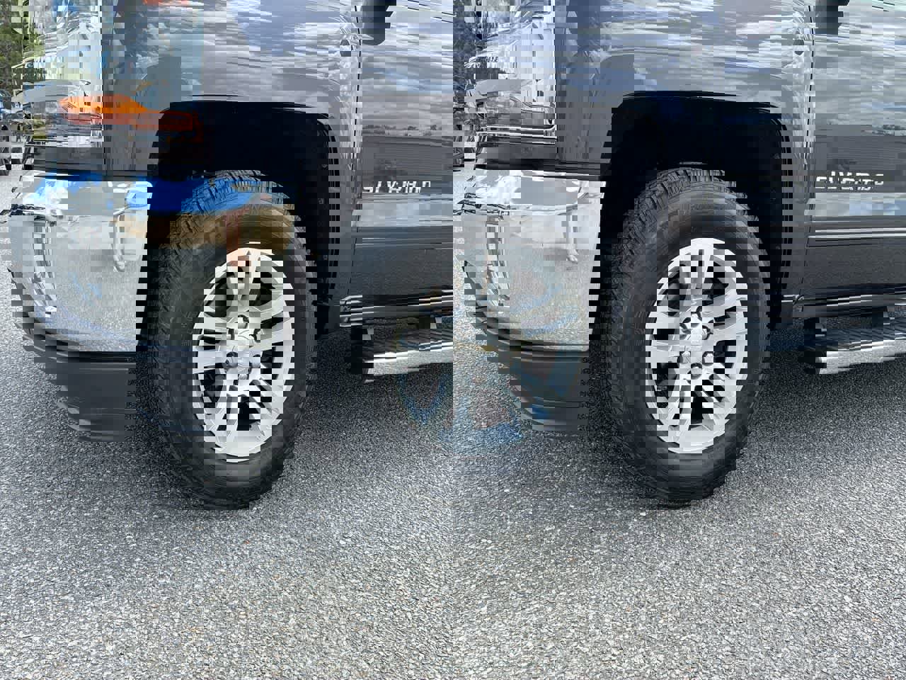 Used 2016 Chevrolet Silverado 1500 LT w/ All Star Edition image 30