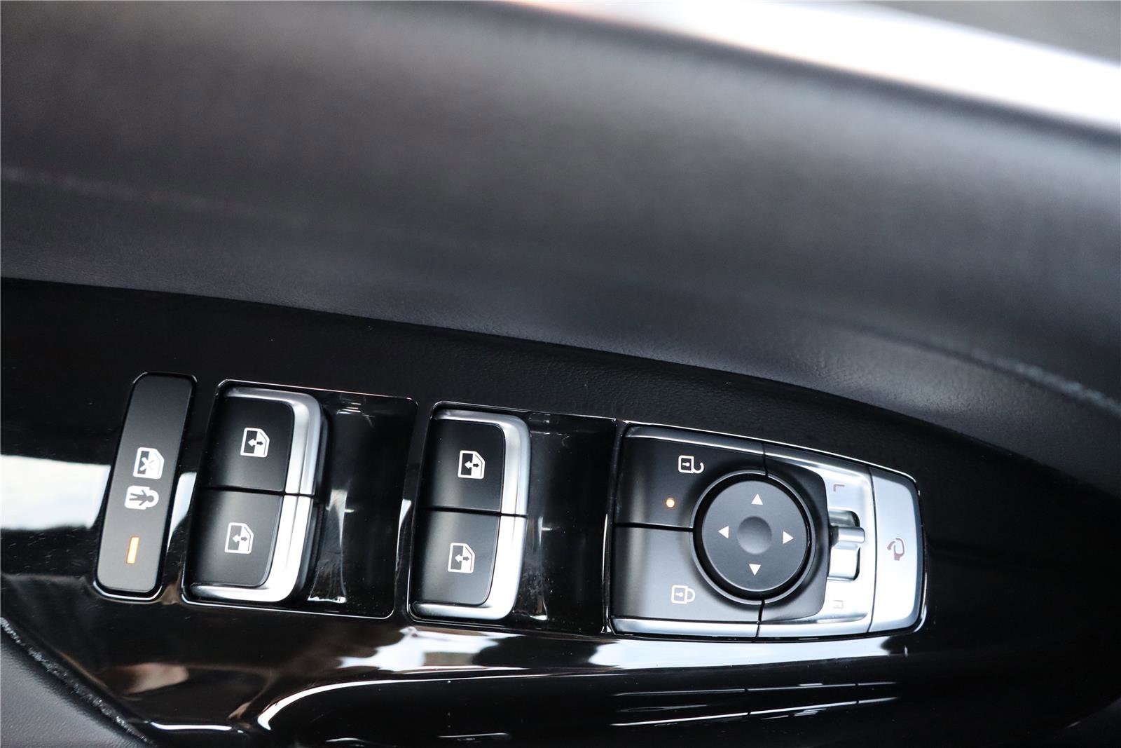 Used 2025 Kia K5 EX image 17