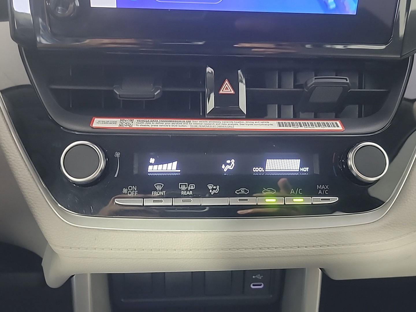 Used 2024 Toyota Corolla Cross L image 28