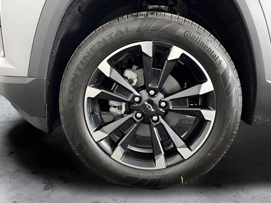 New 2026 Chevrolet Equinox RS w/ Convenience Package III AWD/4WD image 15