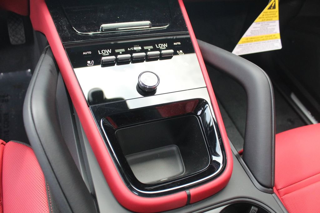 New 2026 Porsche Cayenne image 16