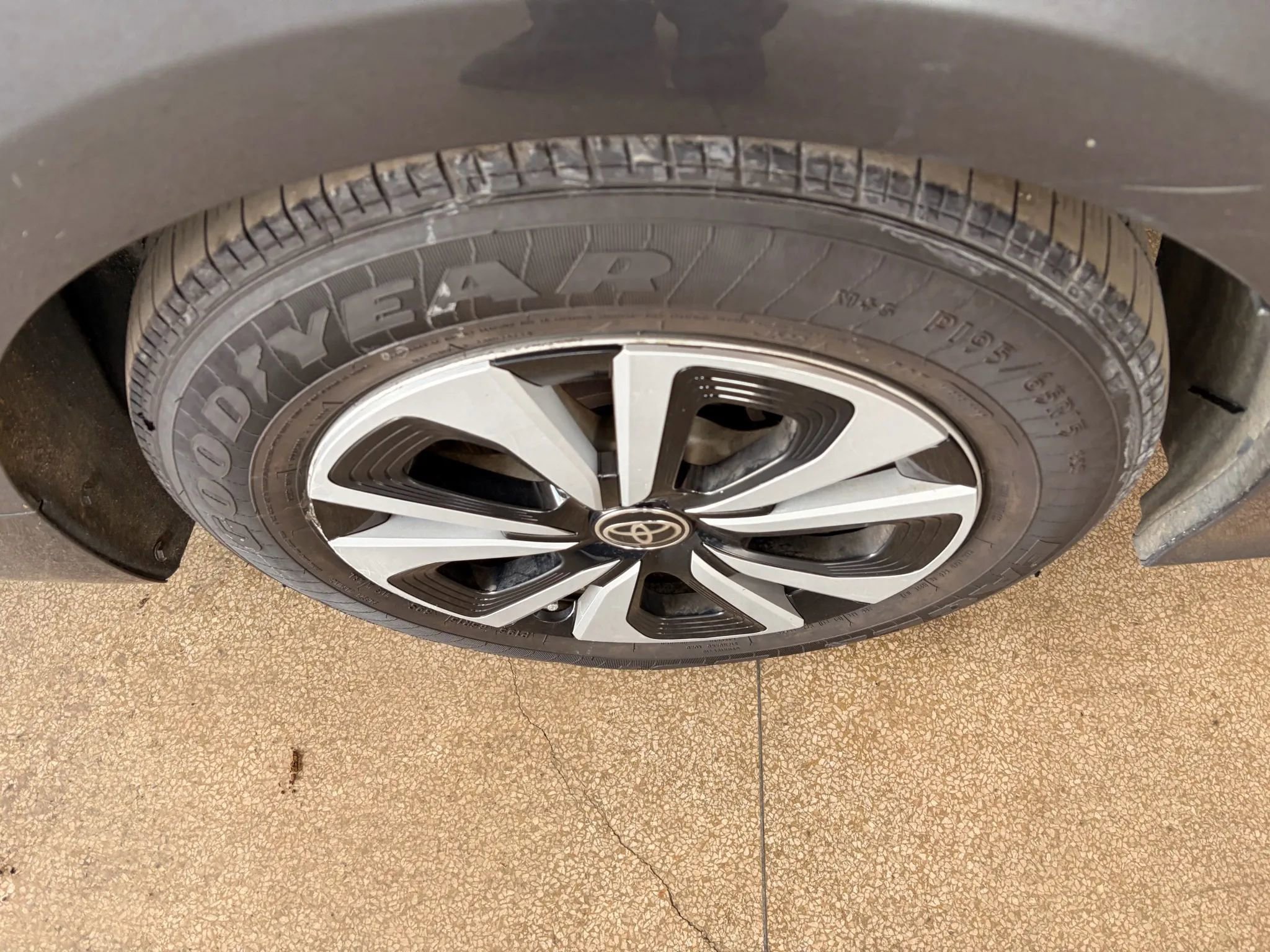 Used 2017 Toyota Prius Prime Premium FWD image 88
