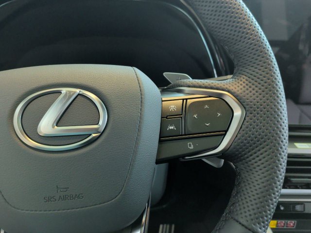 New 2026 Lexus TX 500h AWD w/ Technology Package image 18