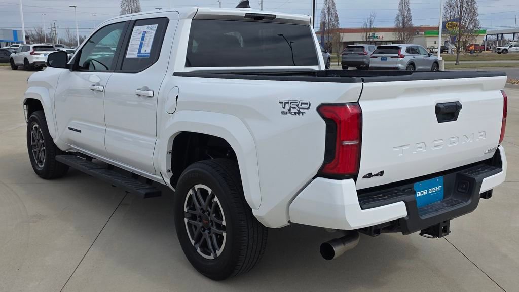 Used 2024 Toyota Tacoma TRD Sport AWD/4WD image 3