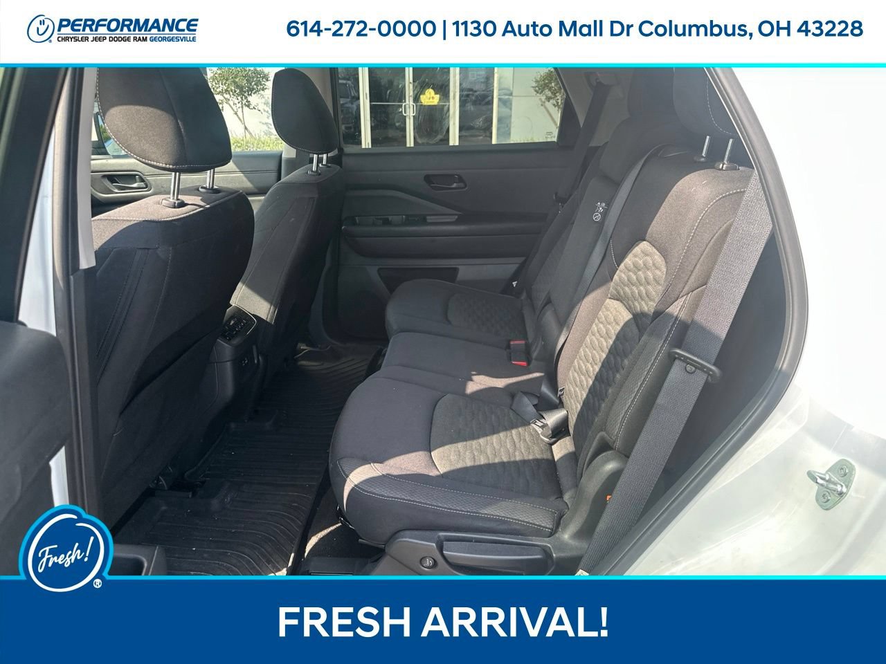Used 2023 Nissan Pathfinder SV AWD/4WD image 12