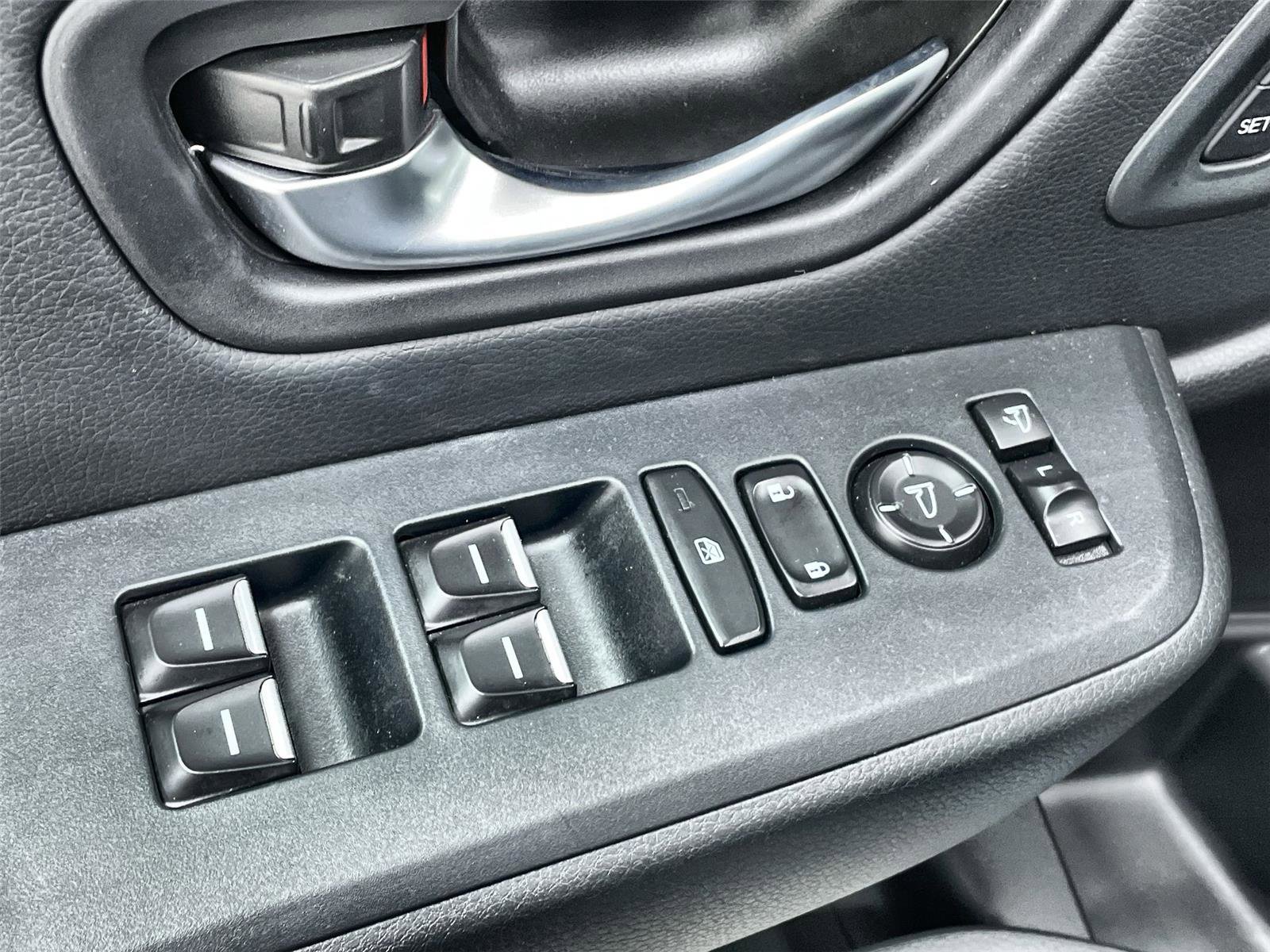 Certified 2024 Honda Pilot Elite image 12