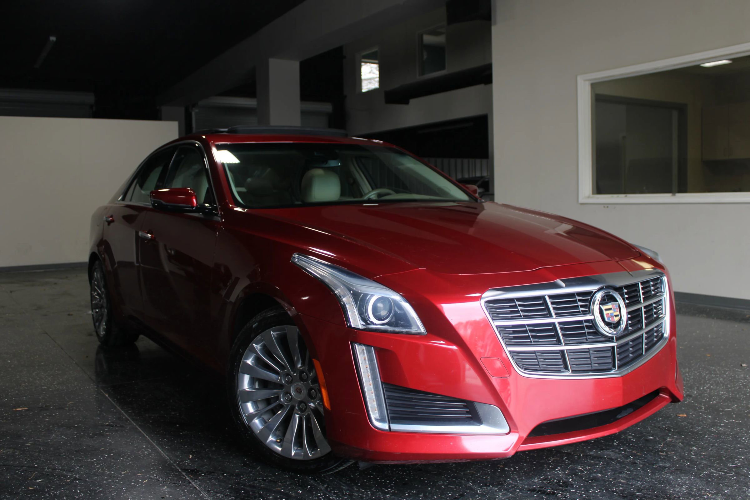 Used 2014 Cadillac CTS Luxury RWD image 1