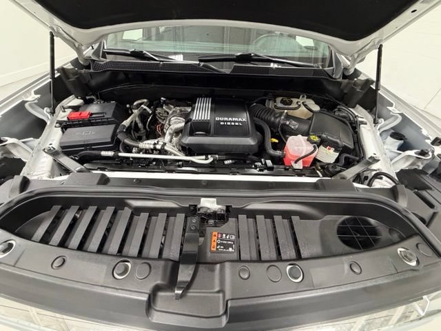 Certified 2025 Chevrolet Silverado 1500 LT w/ Convenience Package II AWD/4WD image 28