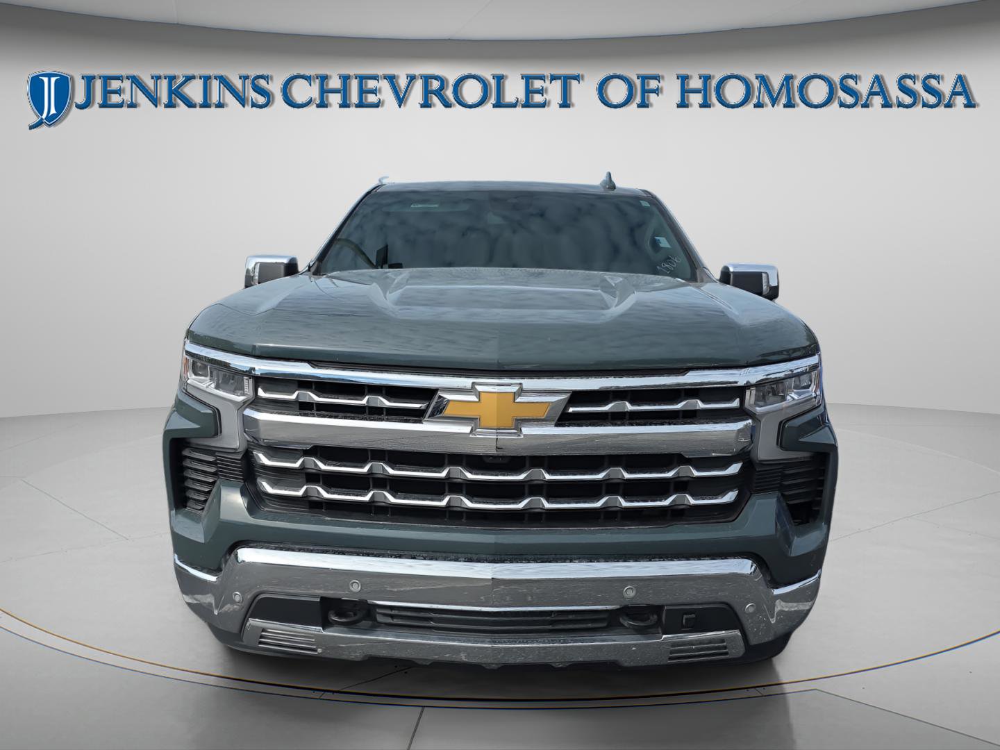 Used 2025 Chevrolet Silverado 1500 LTZ image 9