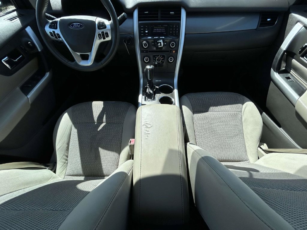 Used 2013 Ford Edge SEL FWD image 12