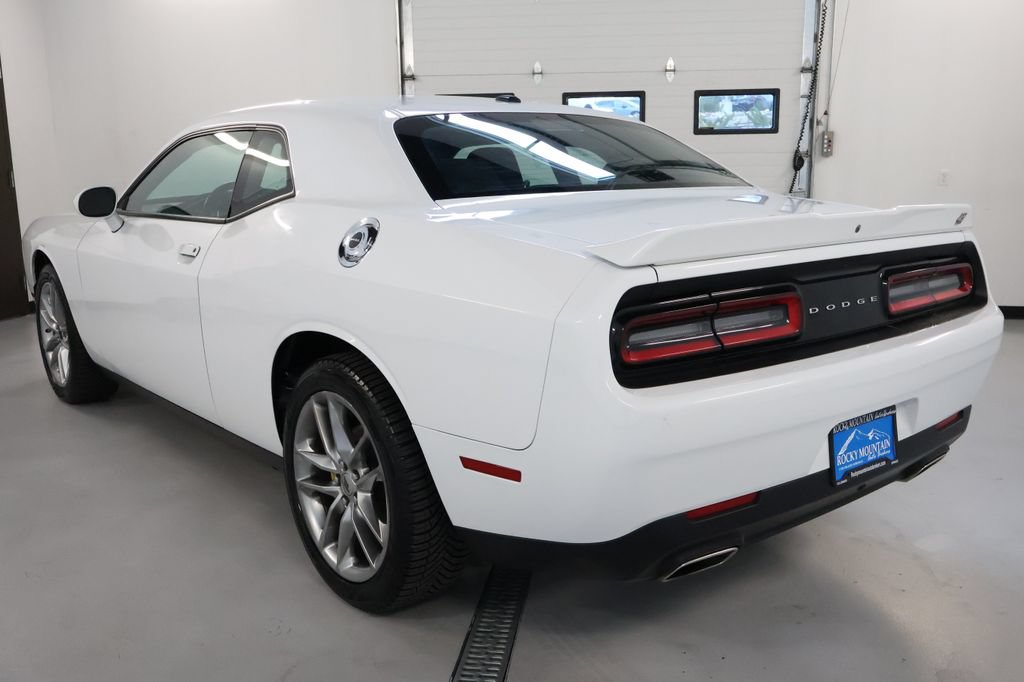Used 2022 Dodge Challenger GT AWD/4WD image 5