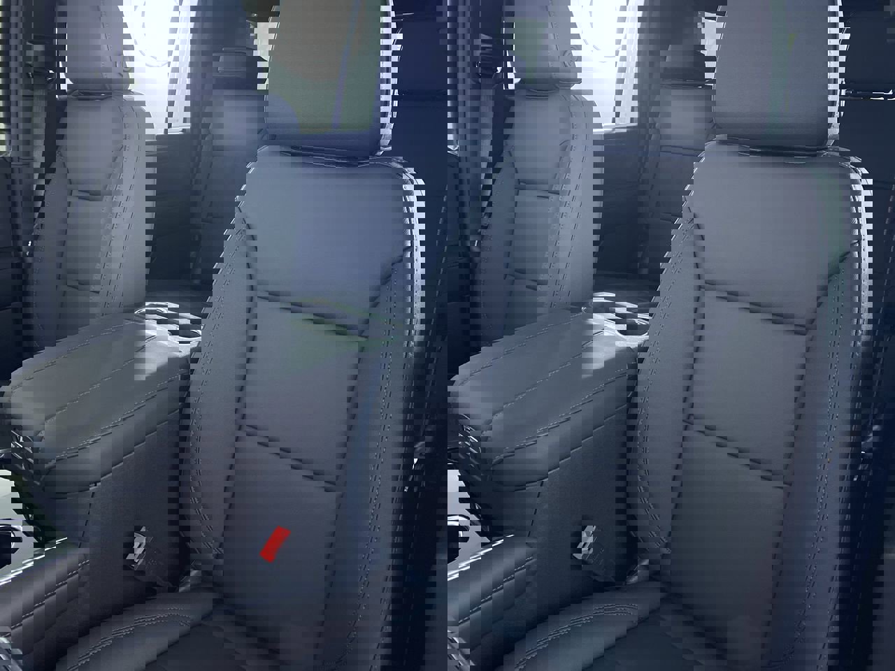 New 2026 Chevrolet Suburban Z71 w/ Comfort Package image 12