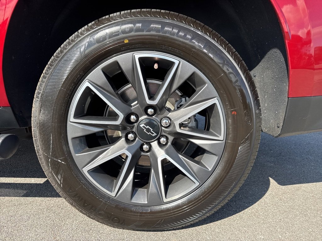 Used 2023 Chevrolet Tahoe Z71 w/ Luxury Package image 15