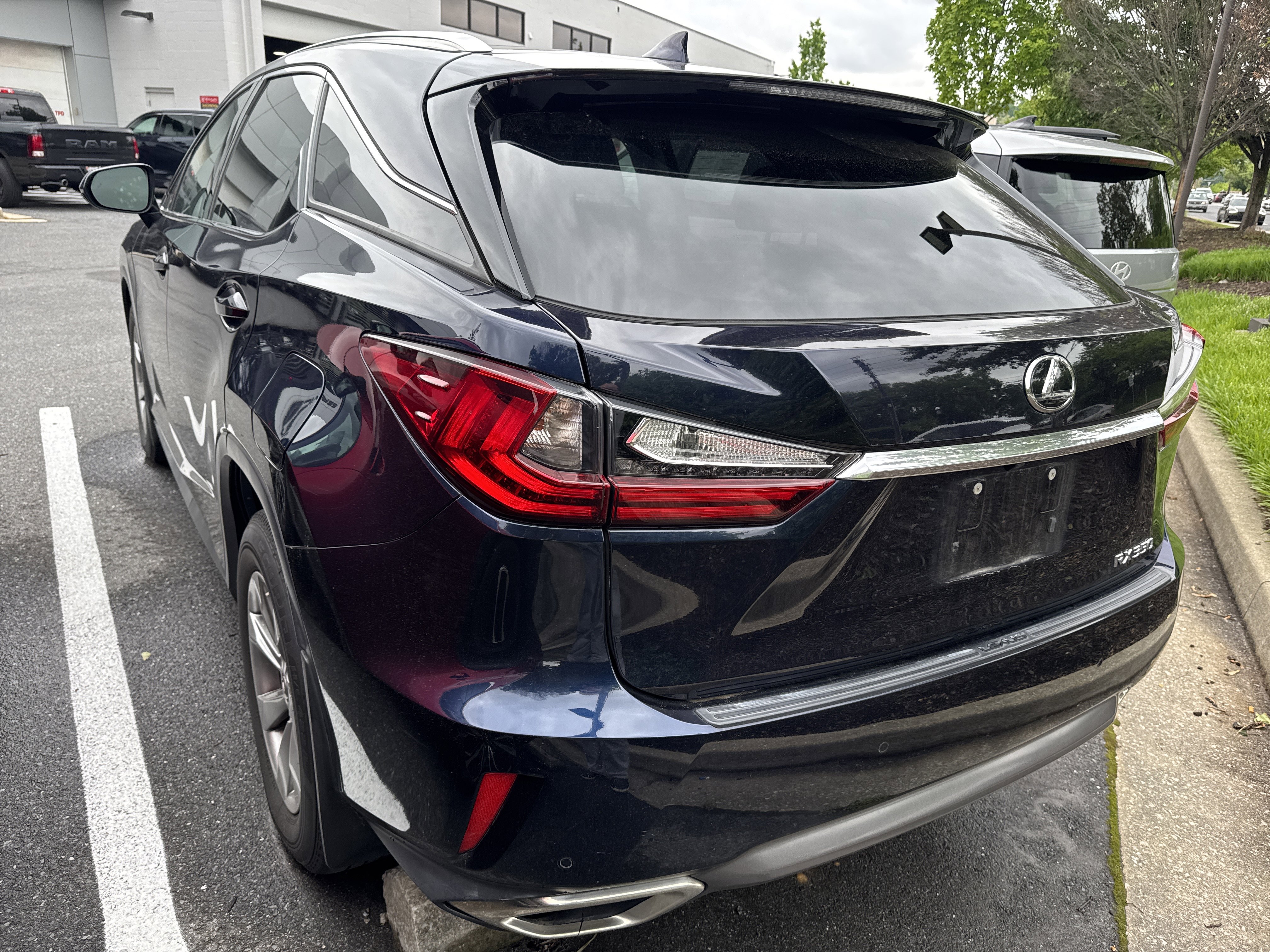 Used 2019 Lexus RX 350 AWD w/ Premium Package image 2