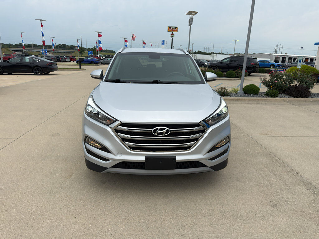 Used 2017 Hyundai Tucson Limited w/ Cargo Package AWD/4WD image 2