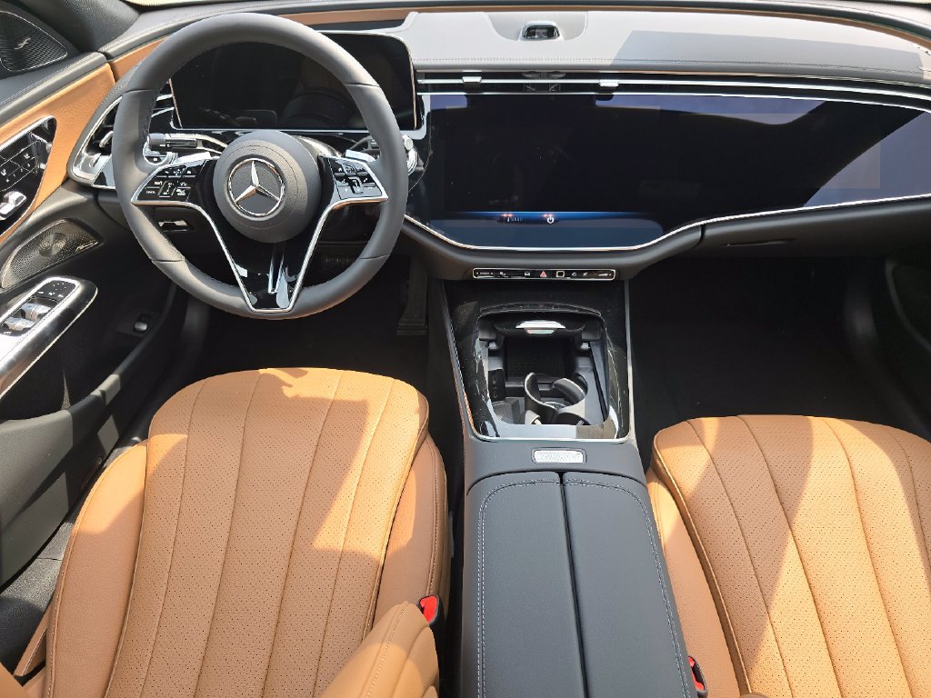 New 2027 Mercedes-Benz E 450 4MATIC Sedan image 23