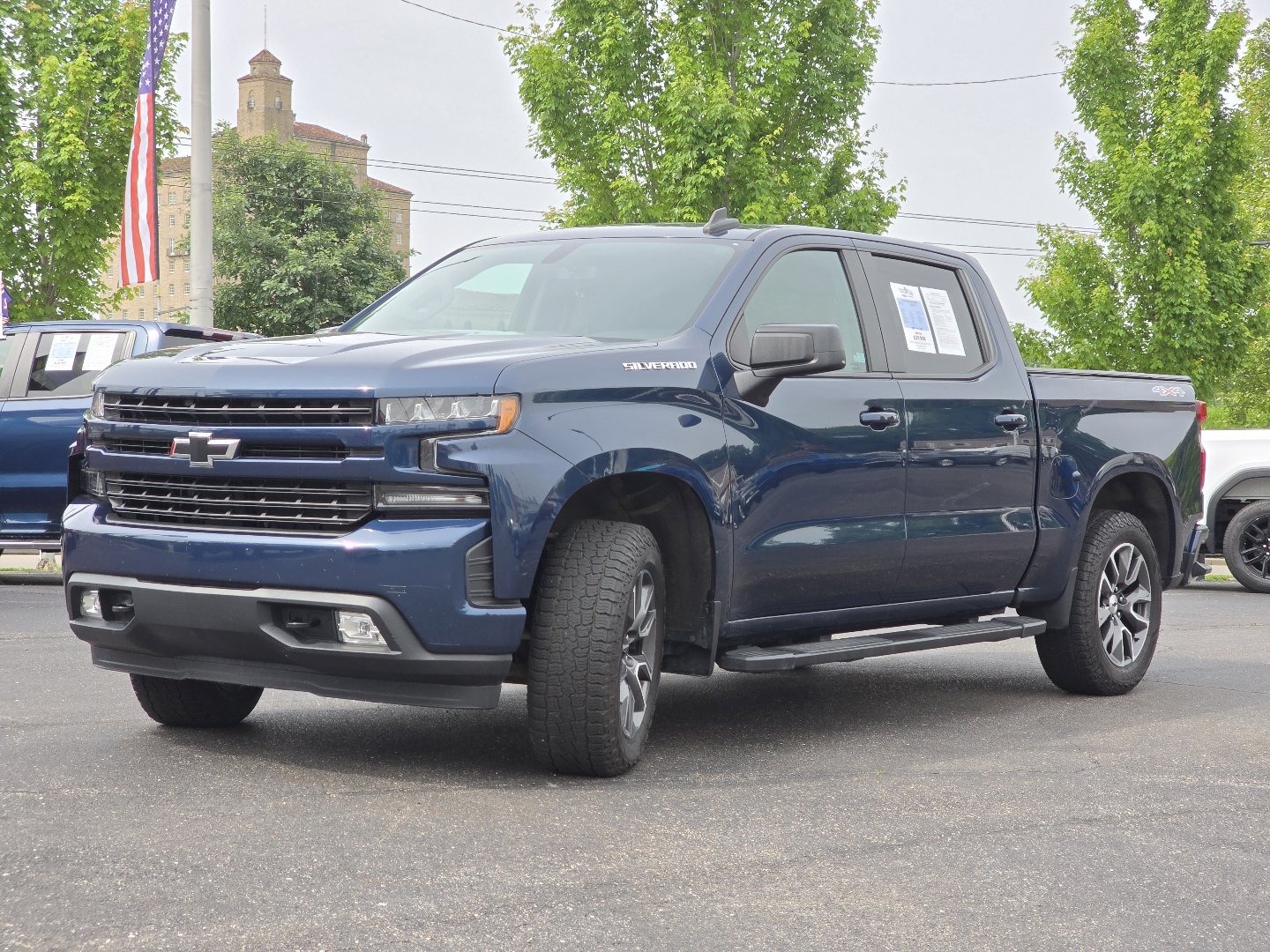 Used 2021 Chevrolet Silverado 1500 RST w/ Convenience Package II AWD/4WD image 22