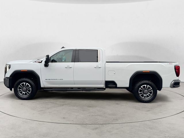 Used 2024 GMC Sierra 3500 SLE w/ SLE Convenience Package AWD/4WD image 2
