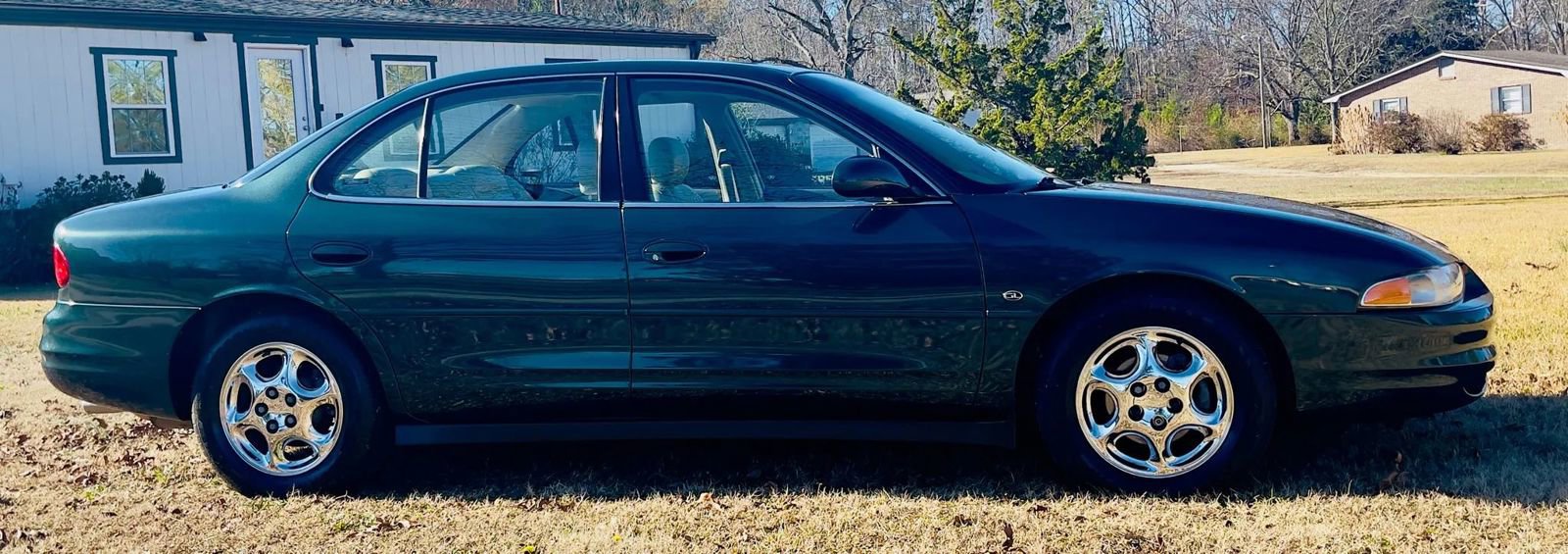 Used 1999 Oldsmobile Intrigue GL image 7