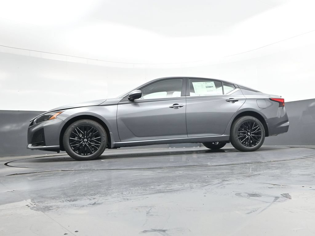 New 2026 Nissan Altima 2.5 SV AWD/4WD image 41