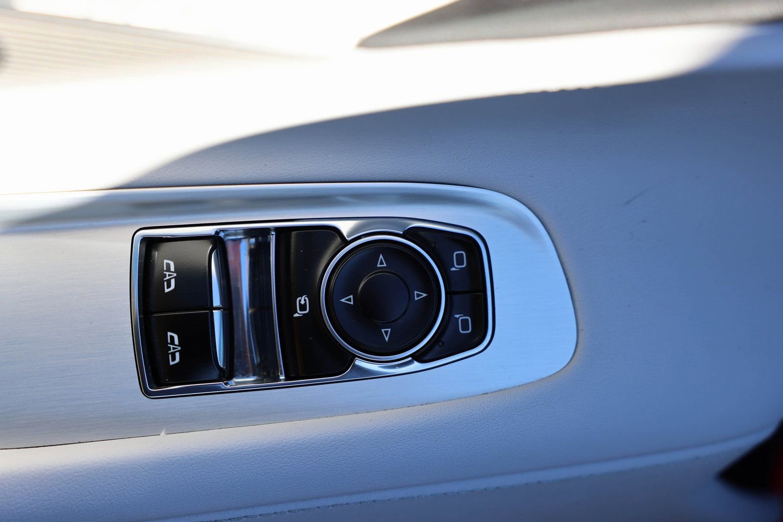 Used 2020 Chevrolet Corvette Stingray Preferred Cpe w/ 2LT Preferred Equipment Group image 17