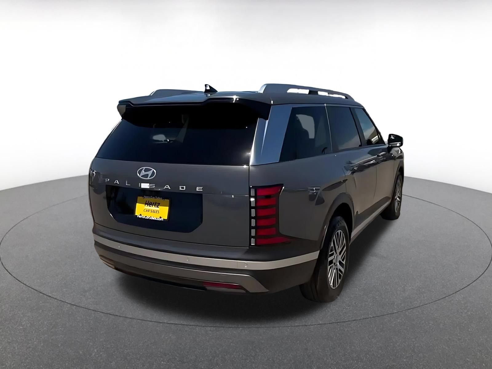 Used 2026 Hyundai Palisade SEL FWD image 14