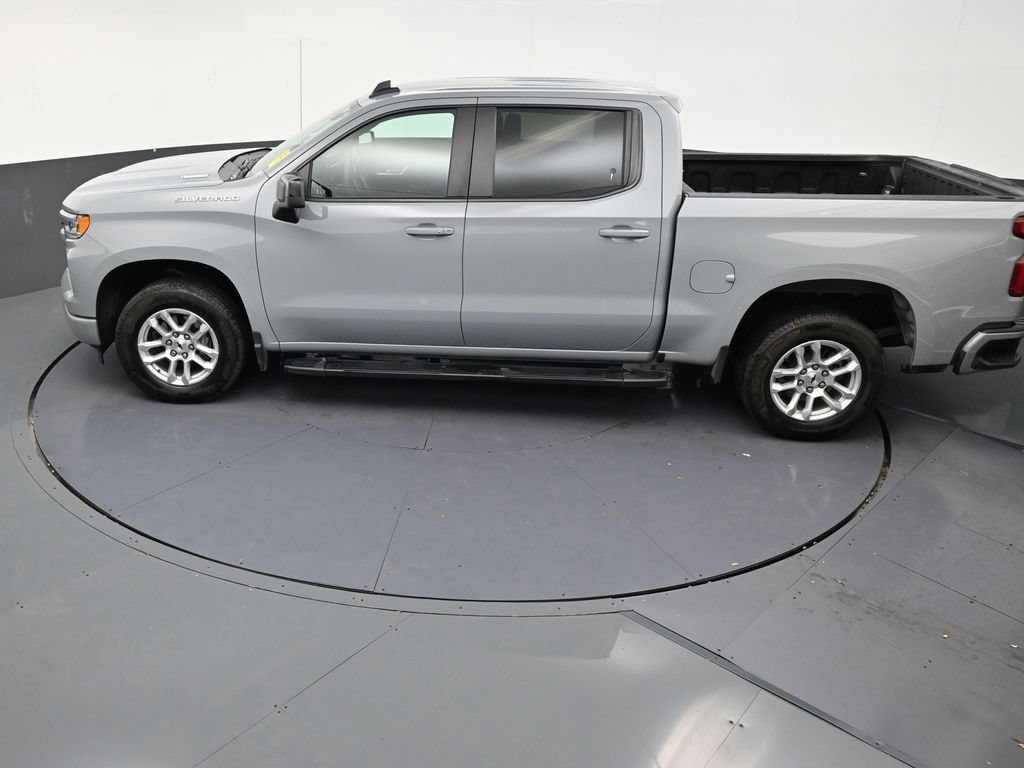 Used 2025 Chevrolet Silverado 1500 RST RWD image 13