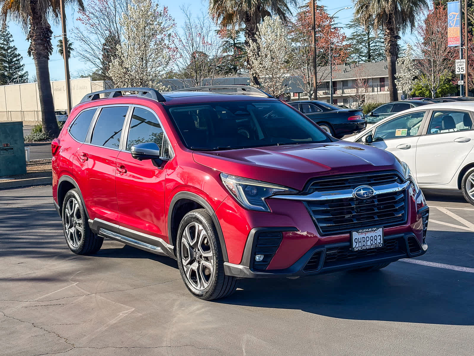 Used 2023 Subaru Ascent Limited w/ Technology Package image 5