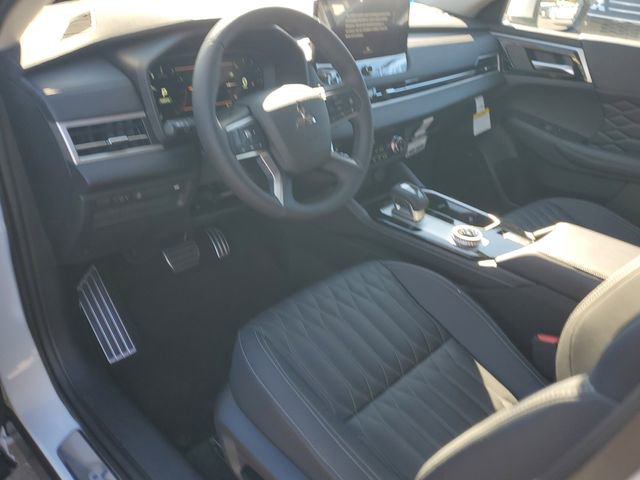 New 2026 Mitsubishi Outlander SEL FWD image 21