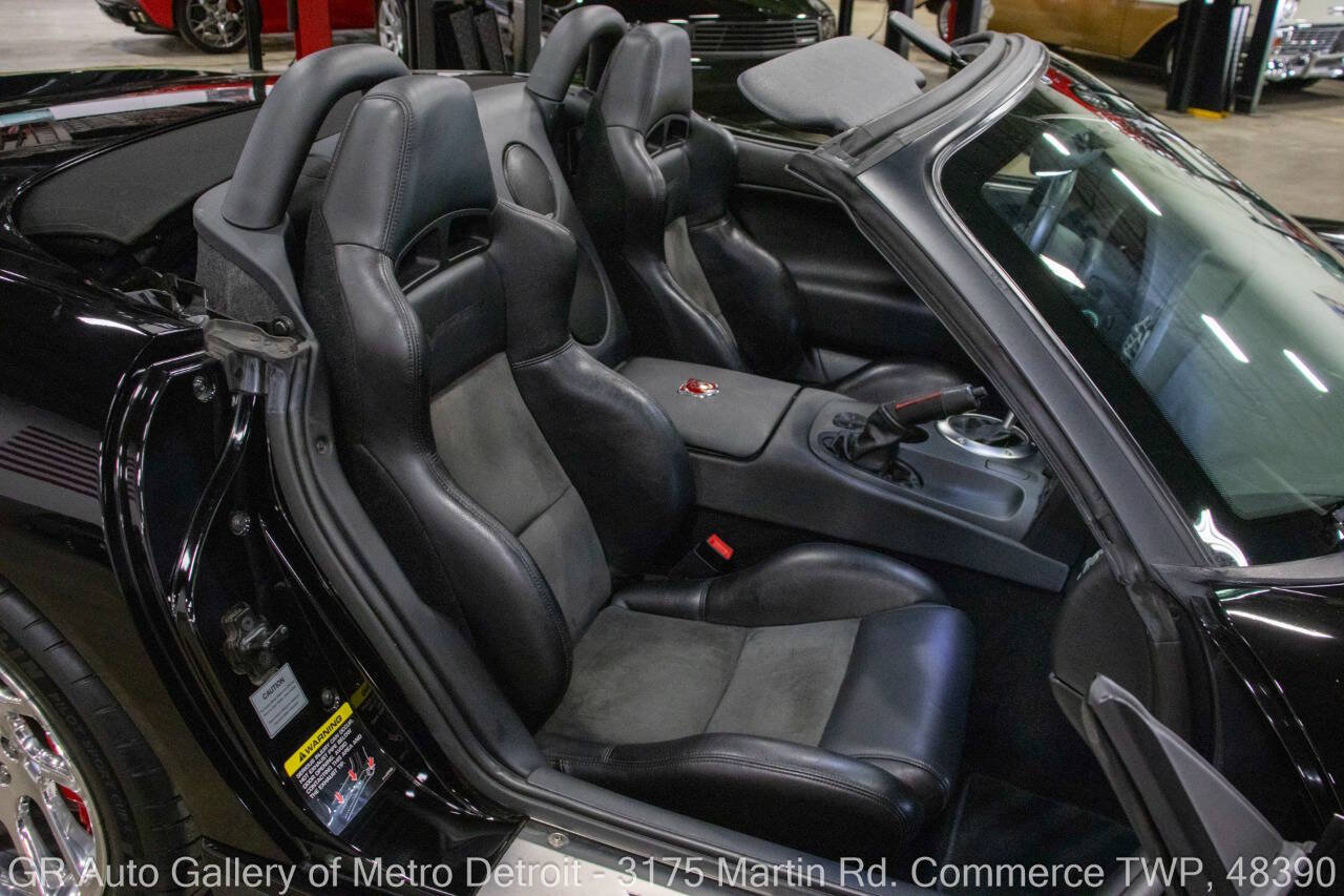 Used 2004 Dodge Viper SRT-10 RWD image 38