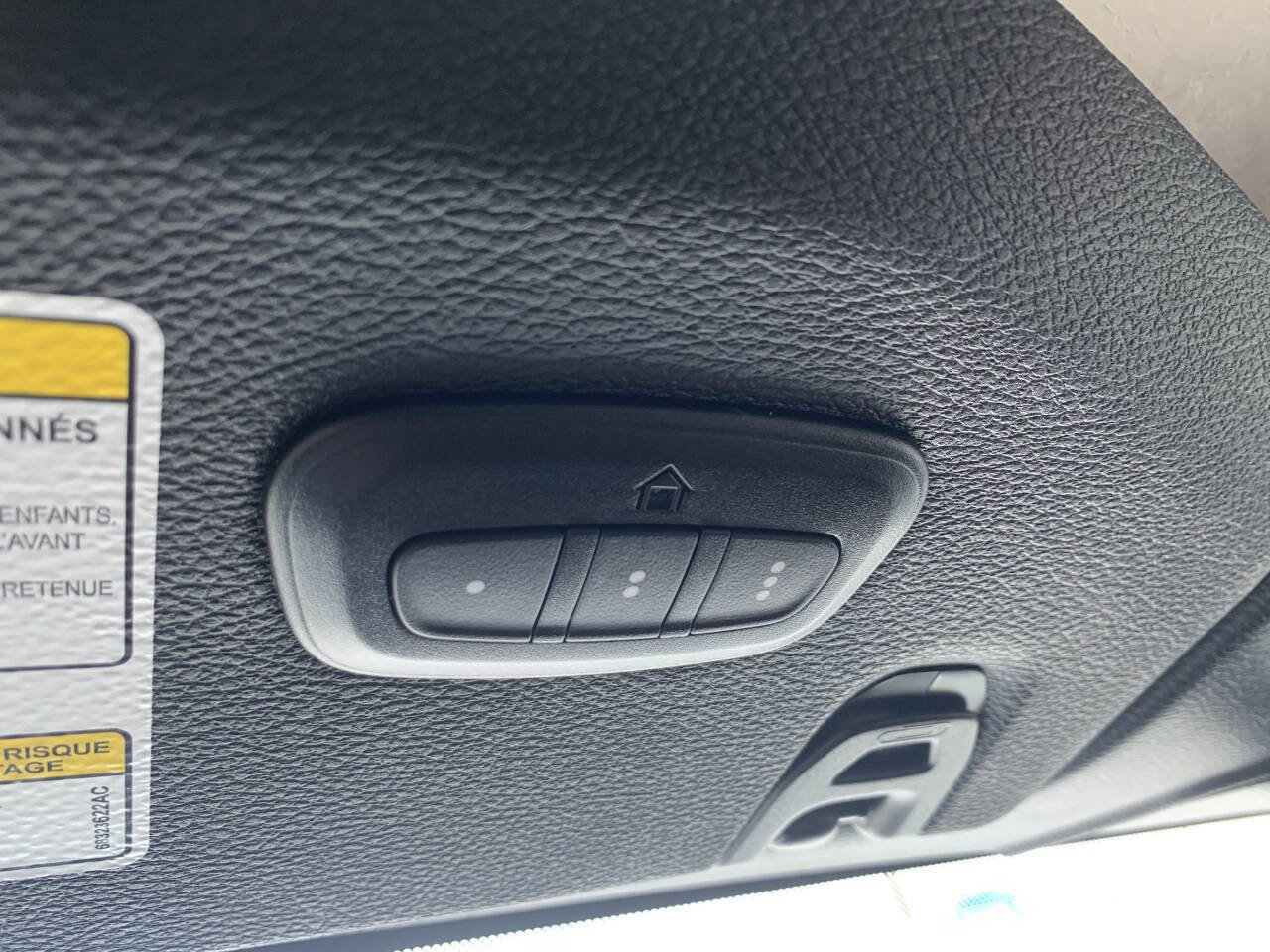 Used 2023 Jeep Wrangler Unlimited Rubicon w/ Dual Top Group image 17