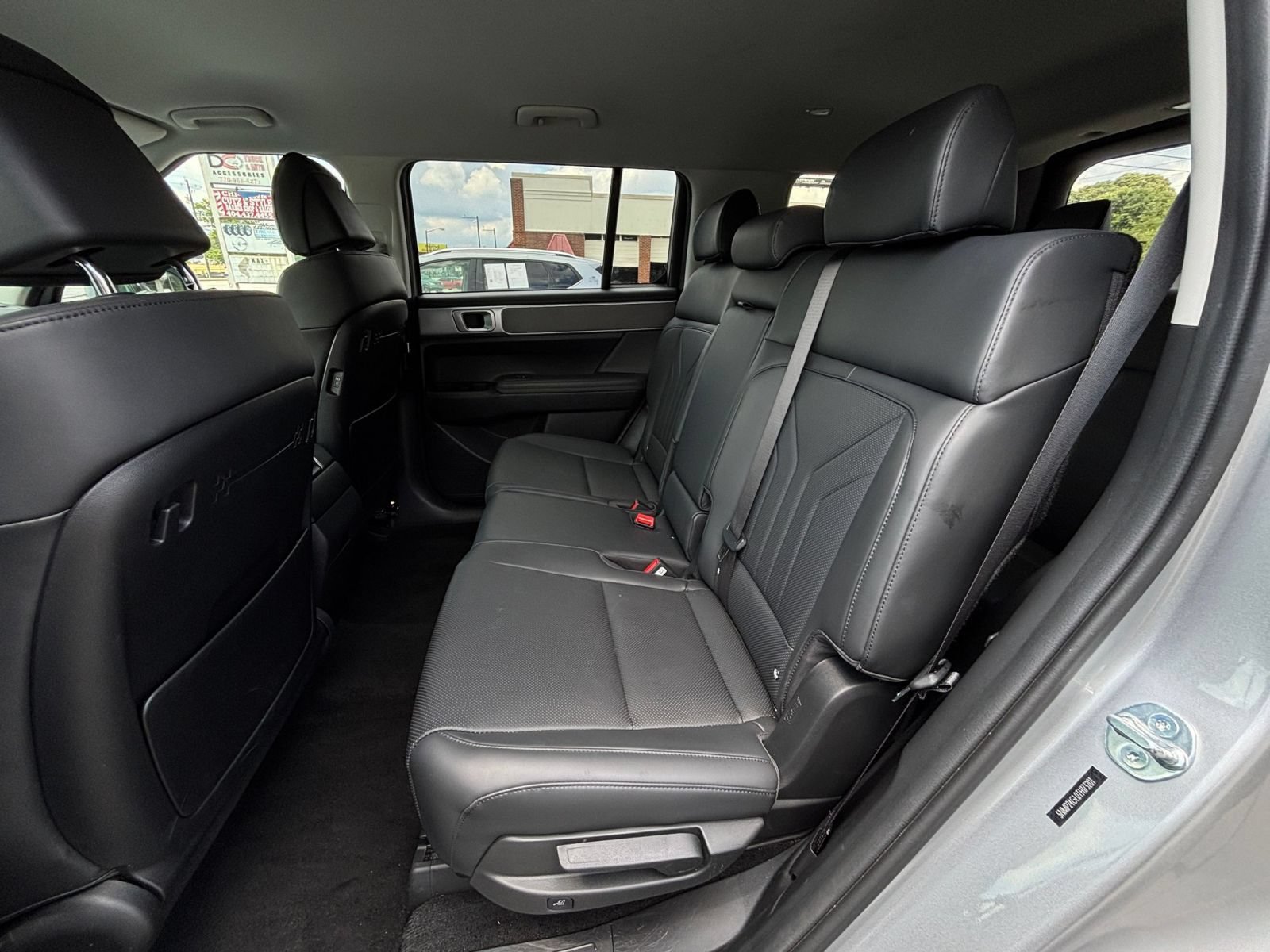 Used 2026 Hyundai Santa Fe SEL FWD image 27