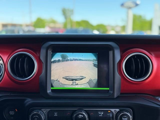 Used 2020 Jeep Wrangler Rubicon AWD/4WD image 3