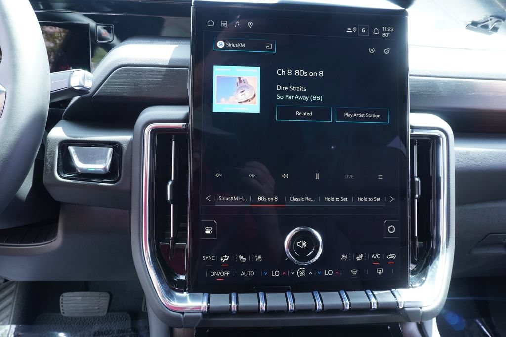 New 2026 GMC Yukon XL Denali w/ Denali Reserve Package AWD/4WD image 21