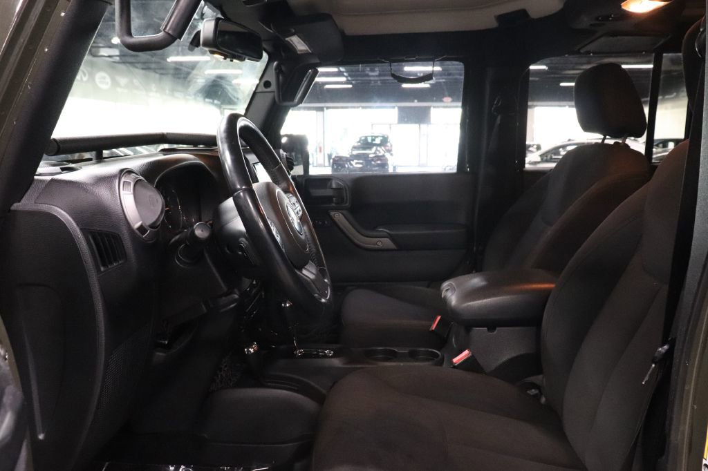 Used 2015 Jeep Wrangler Unlimited Sport w/ Quick Order Package 24S image 10