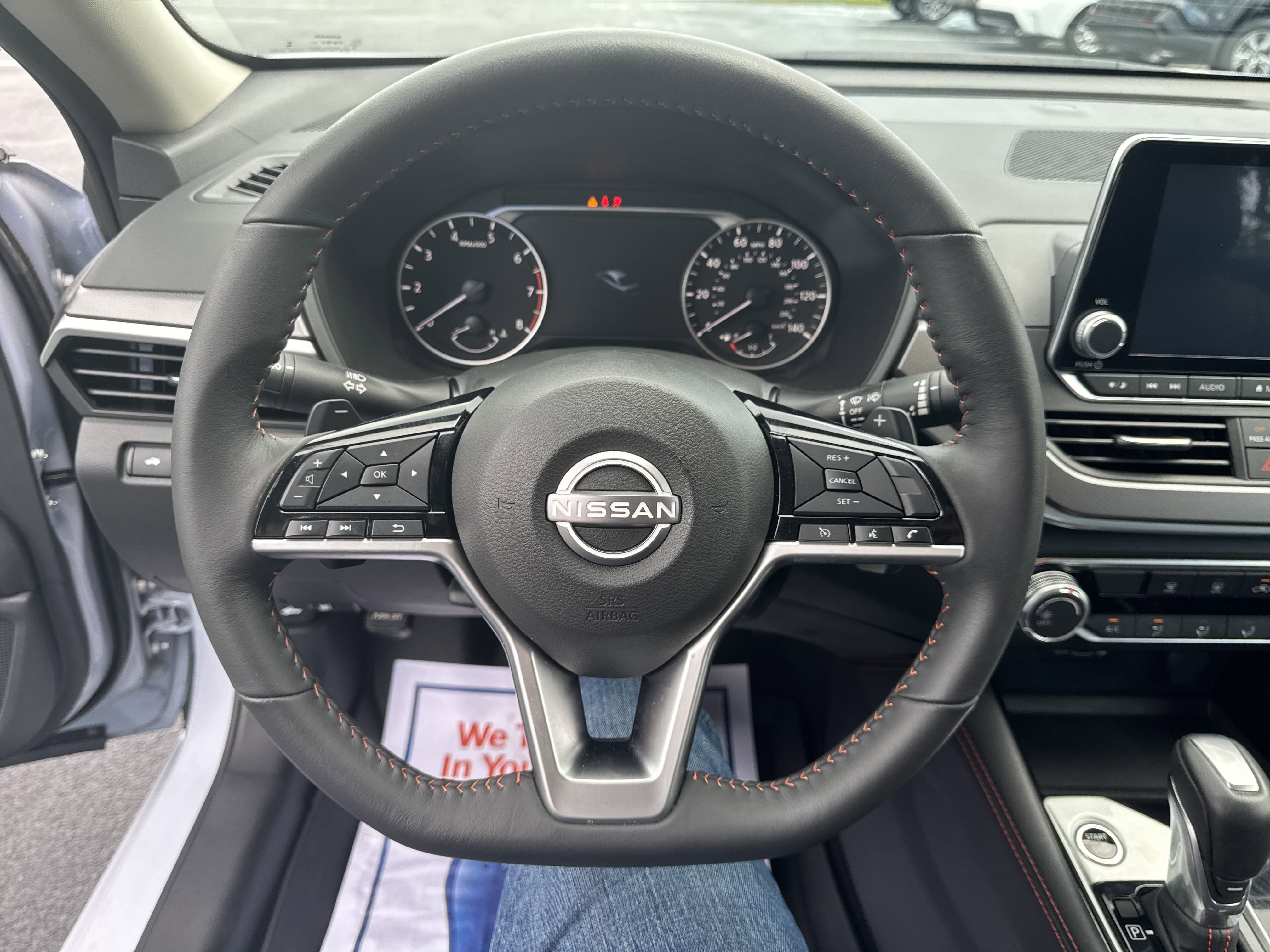 Used 2024 Nissan Altima 2.5 SR image 16