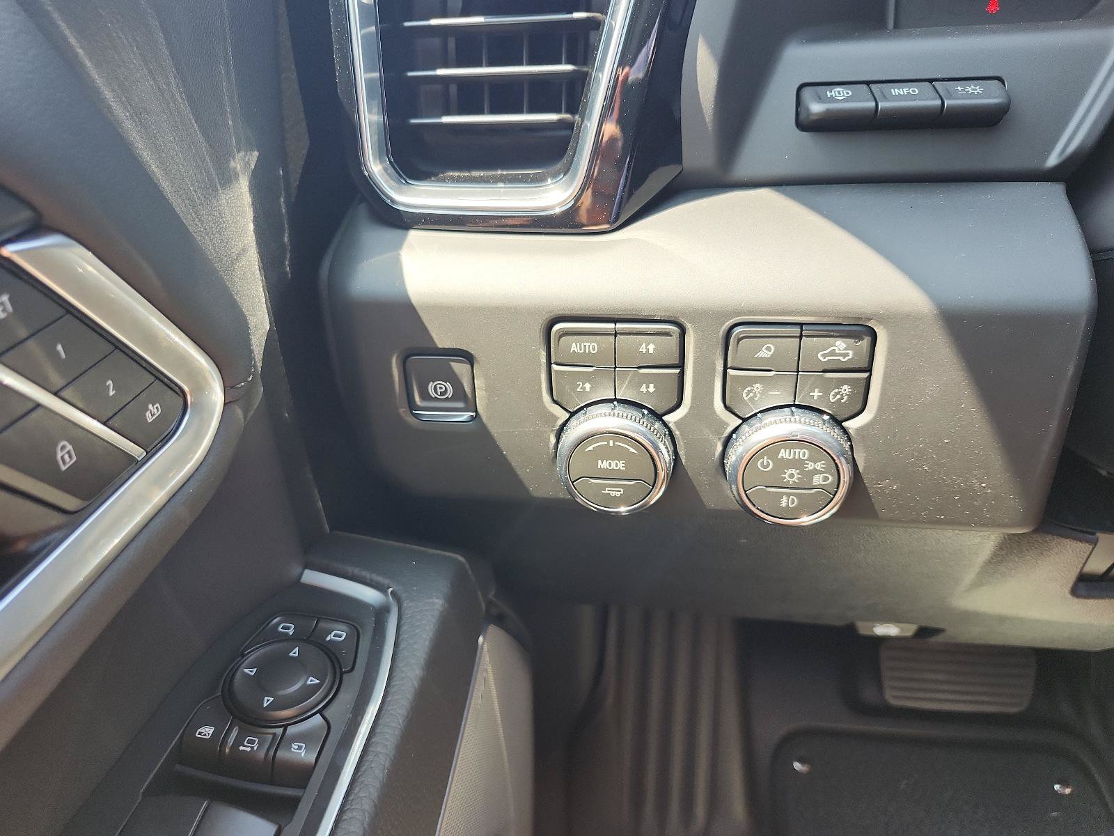 New 2026 GMC Sierra 2500 Denali w/ Denali Reserve Package AWD/4WD image 21