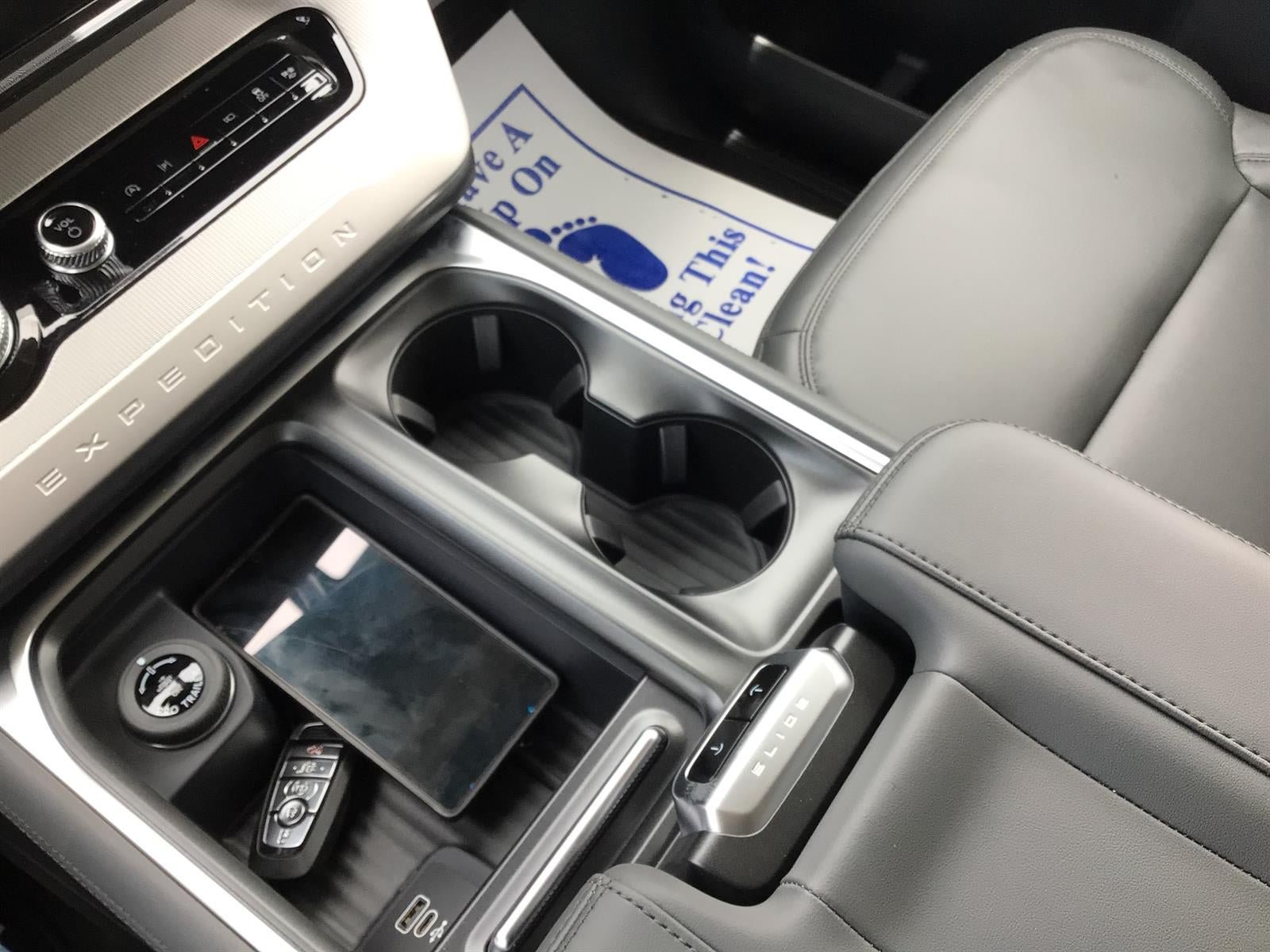 New 2026 Ford Expedition Active RWD image 20