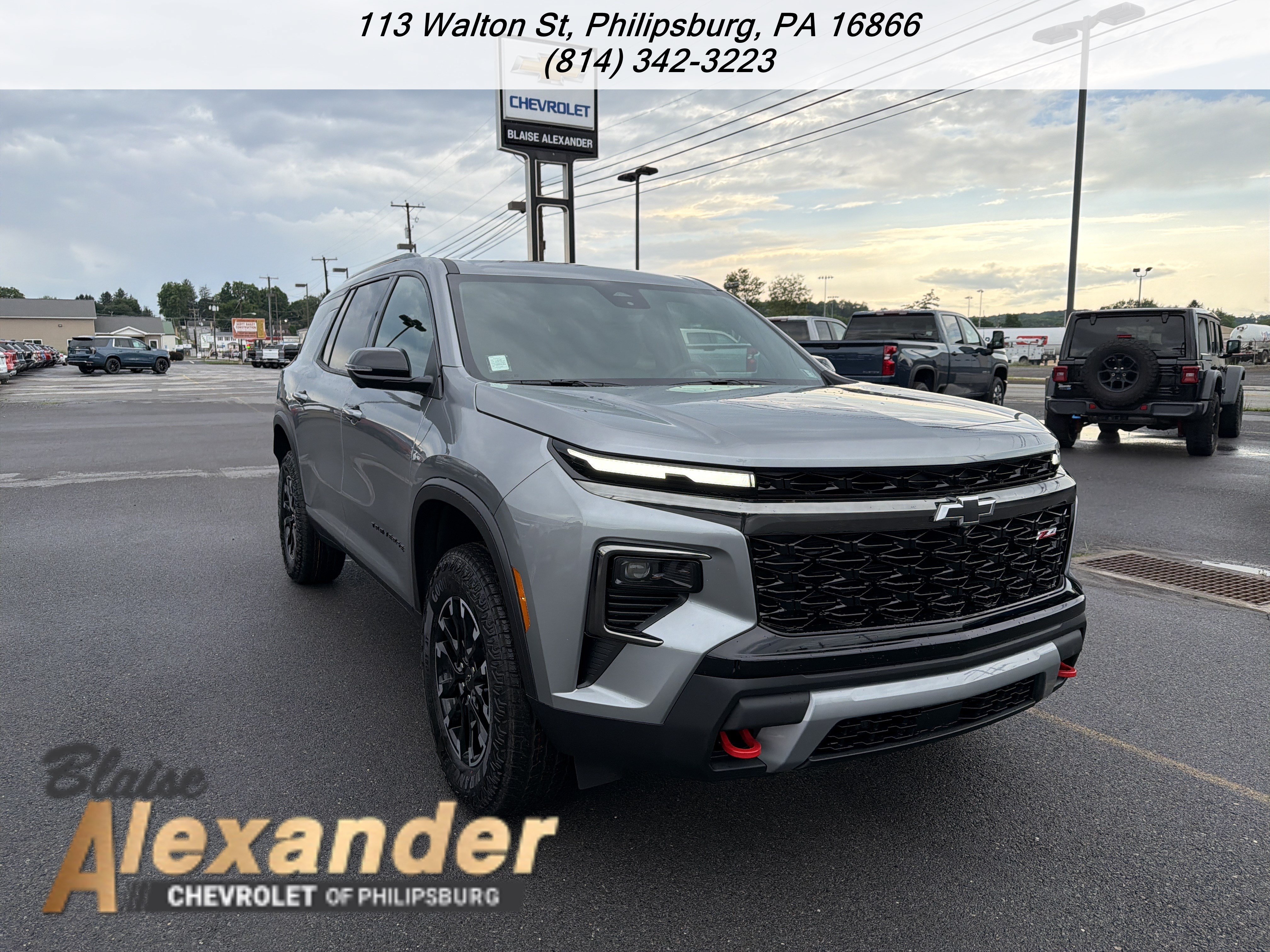 New 2026 Chevrolet Traverse Z71 w/ Driver Confidence Package AWD/4WD image 1