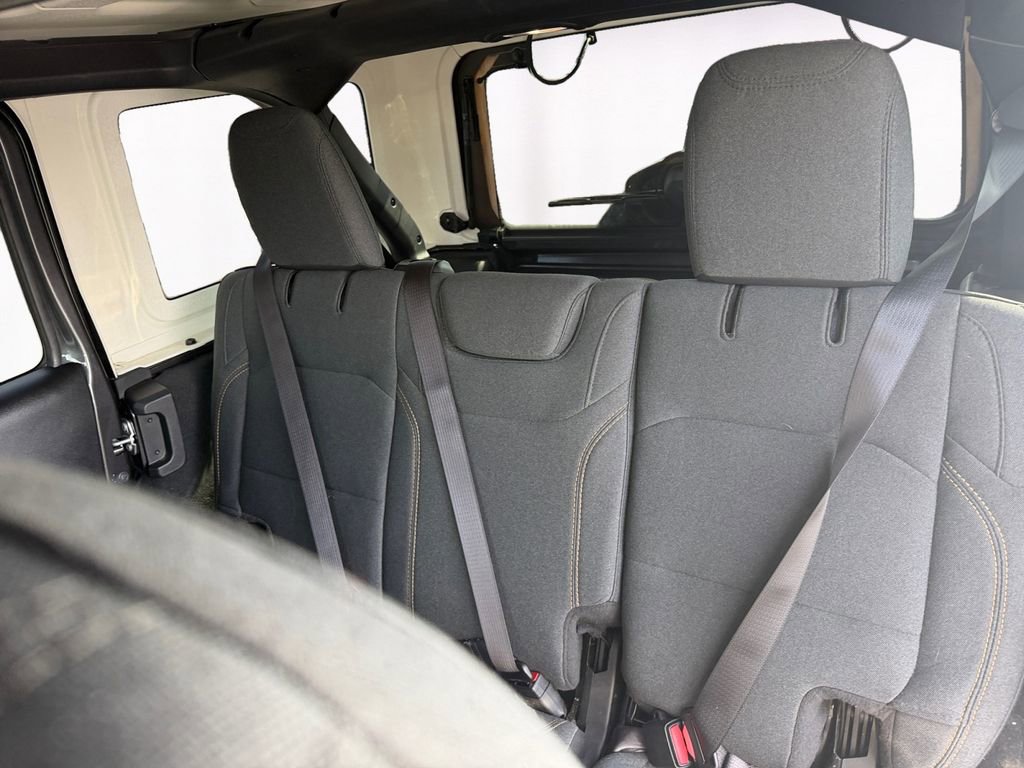 Used 2024 Jeep Wrangler Unlimited Sport AWD/4WD image 13