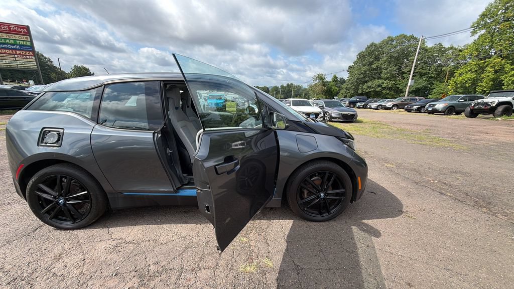 Used 2016 BMW i3 w/ Range Extender RWD image 9