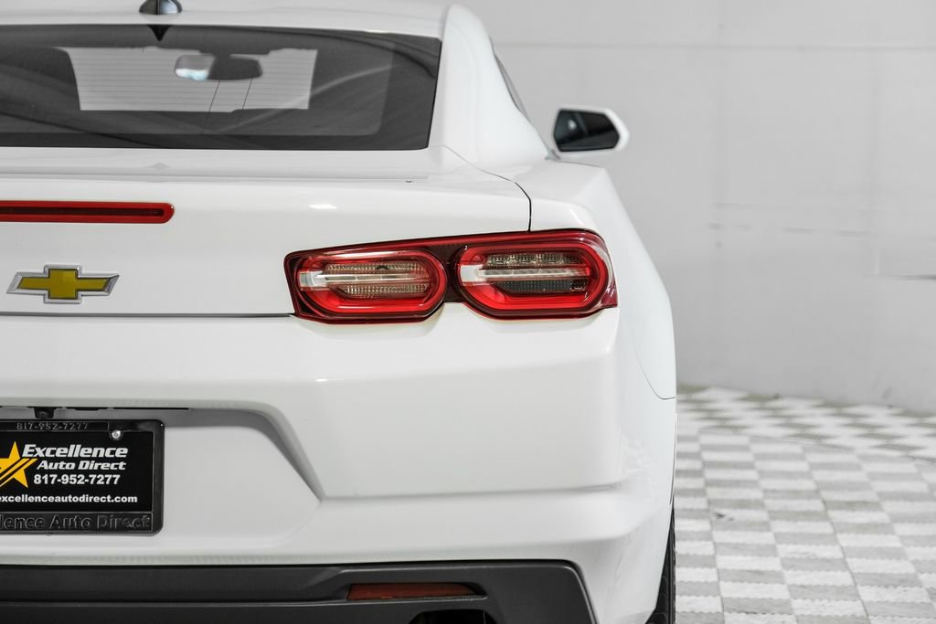 Used 2023 Chevrolet Camaro LT RWD image 41