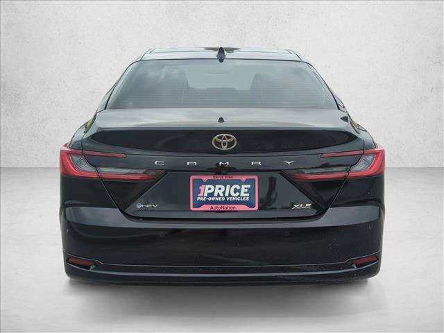 Used 2026 Toyota Camry XLE w/ Premium Plus Package FWD image 6