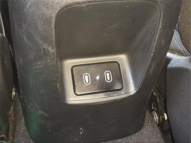 Used 2025 Hyundai Elantra SEL image 22