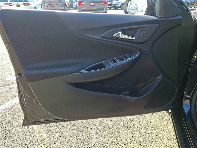 Used 2024 Chevrolet Malibu LT image 12